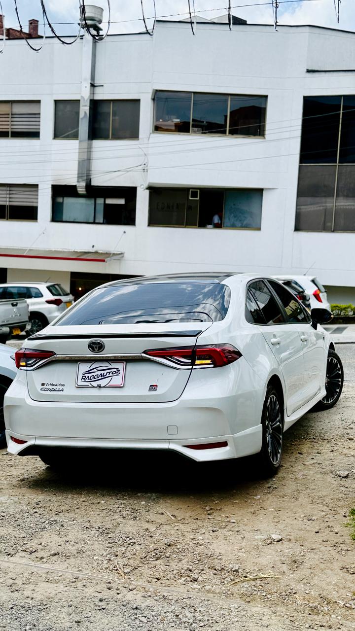TOYOTA COROLLA GR 4x2 2023 AUTOMÁTICA