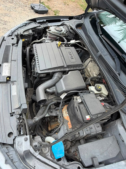 VOLKSWAGEN VIRTUS 1.6 COMFORTLINE 2020 MECÁNICO