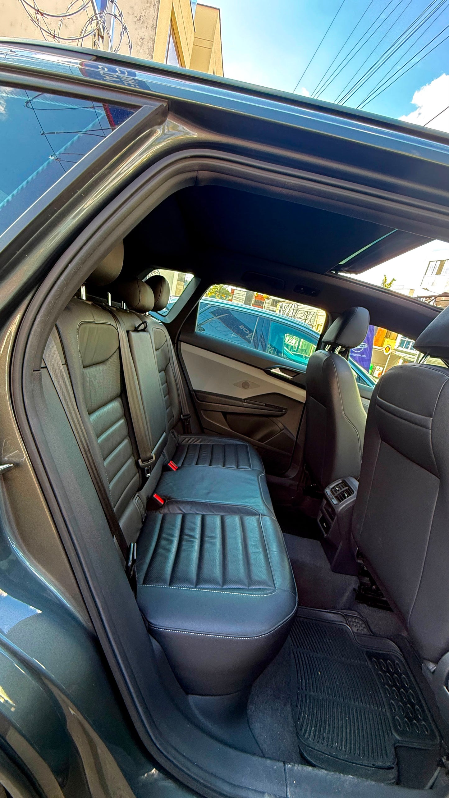 VOLKSWAGEN TAOS COMFORTLINE 1.4 TSI 2022 AUTOMÁTICA