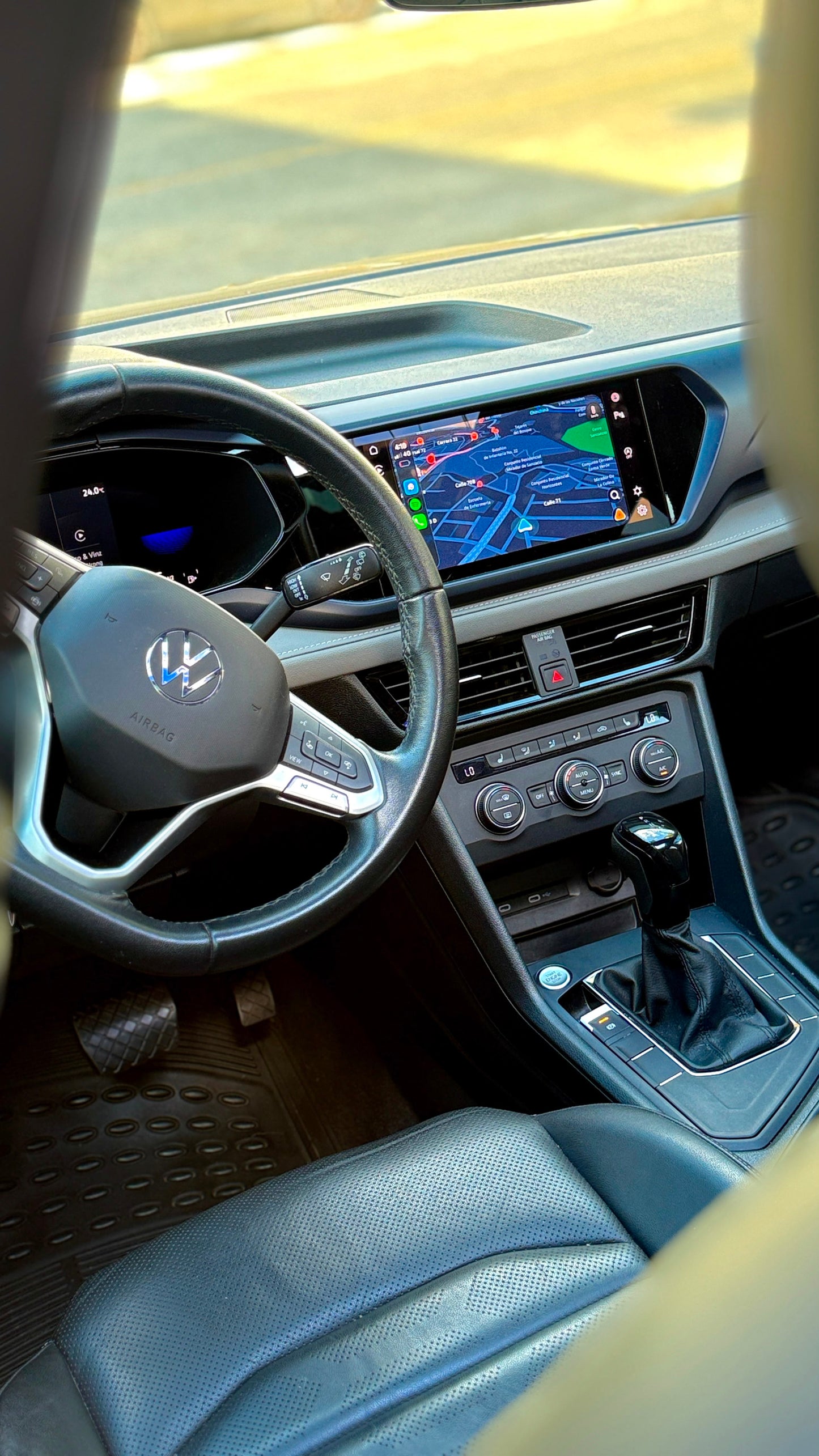 VOLKSWAGEN TAOS COMFORTLINE 1.4 TSI 2022 AUTOMÁTICA