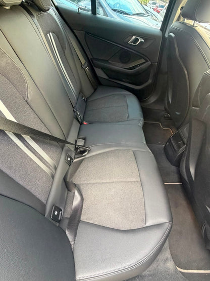 BMW 118I 1.5 TURBO MODELO 2022 HATCHBACK