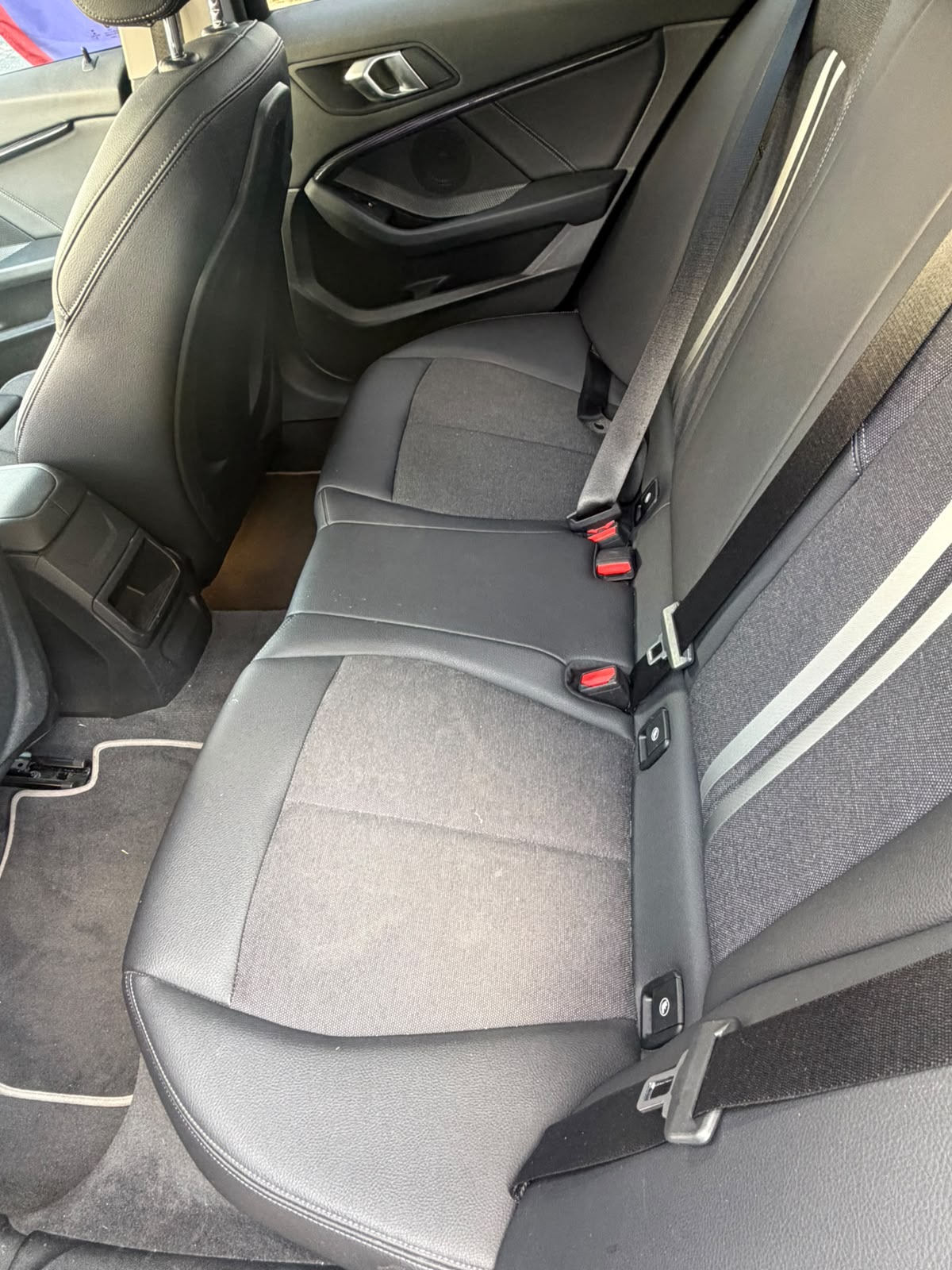 BMW 118I 1.5 TURBO MODELO 2022 HATCHBACK