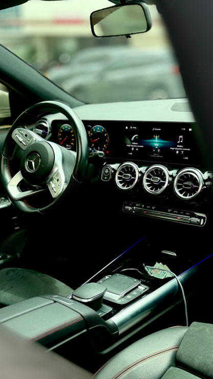 MERCEDES BENZ GLA 35 AMG 2022 4MATIC 2.0 TURBO AUTOMÁTICA