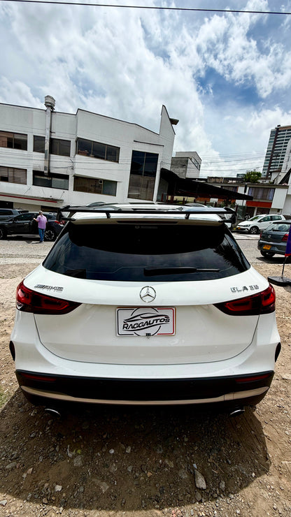 MERCEDES BENZ GLA 35 AMG 2022 4MATIC 2.0 TURBO AUTOMÁTICA