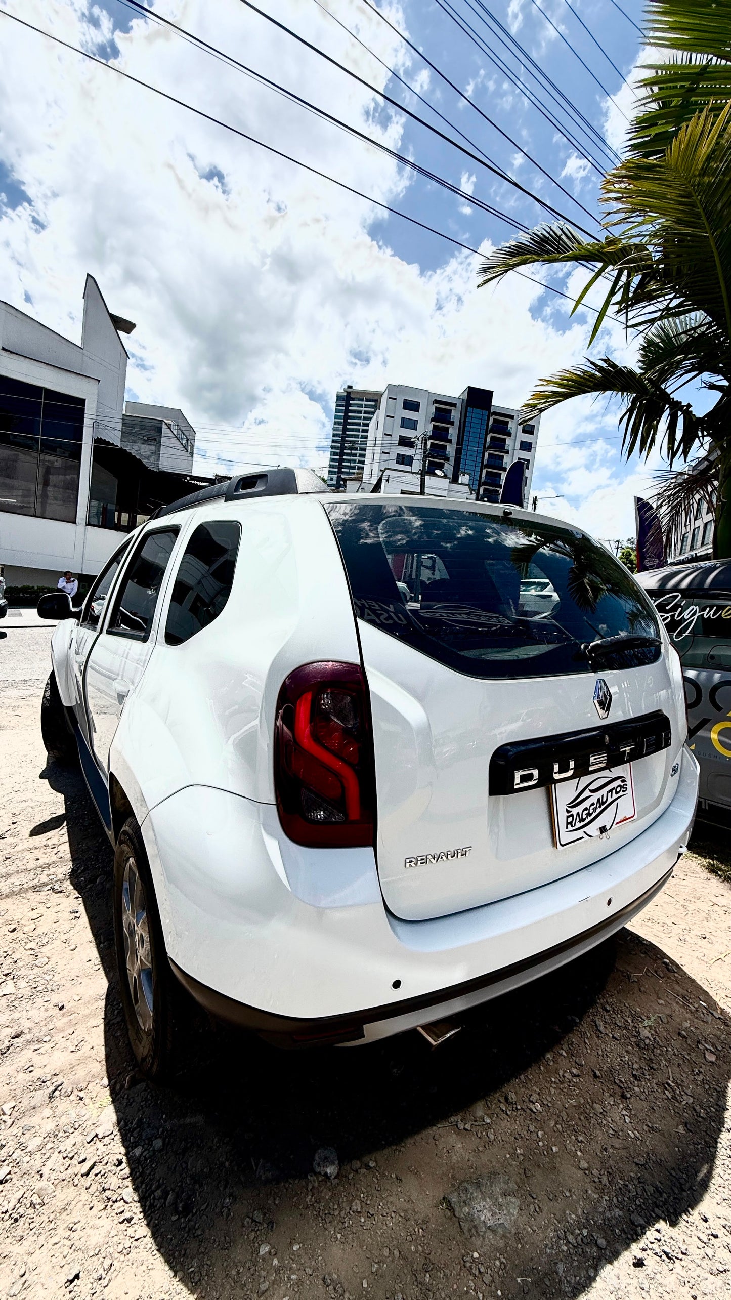 RENAULT DUSTER DYNAMIQUE 2020 2.0 MECÁNICA