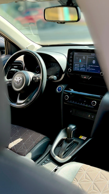 TOYOTA YARIS CROSS HIBRIDA 2023 AUTOMATICA FULL EQUIPO 4X2