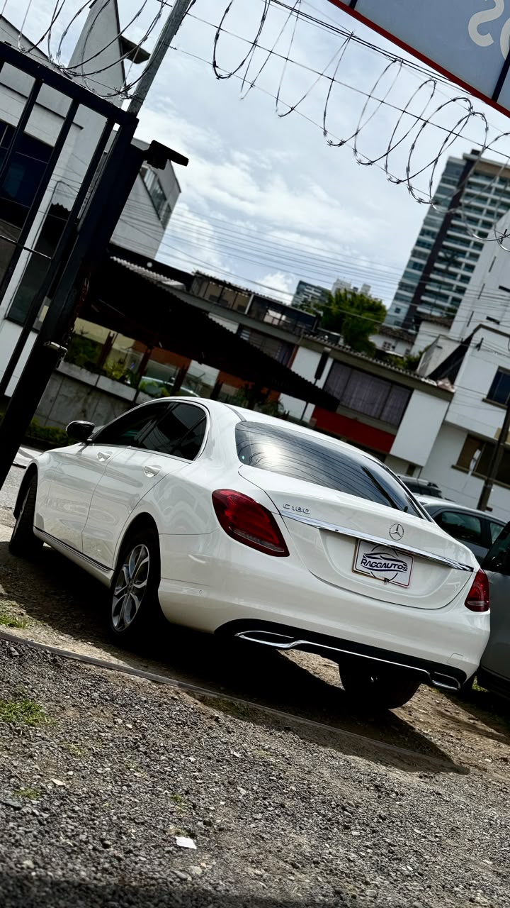 MERCEDES BENZ C180 SEDÁN 2018 1.6 TURBO AUTOMÁTICO