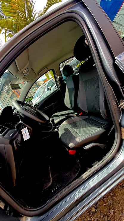 VOLKSWAGEN GOL COMFORTLINE 2021 1.6 MECÁNICO