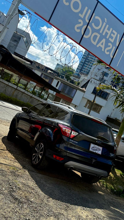 FORD ESCAPE TITANIUM 4X4 2017 4.2 AUTOMÁTICA