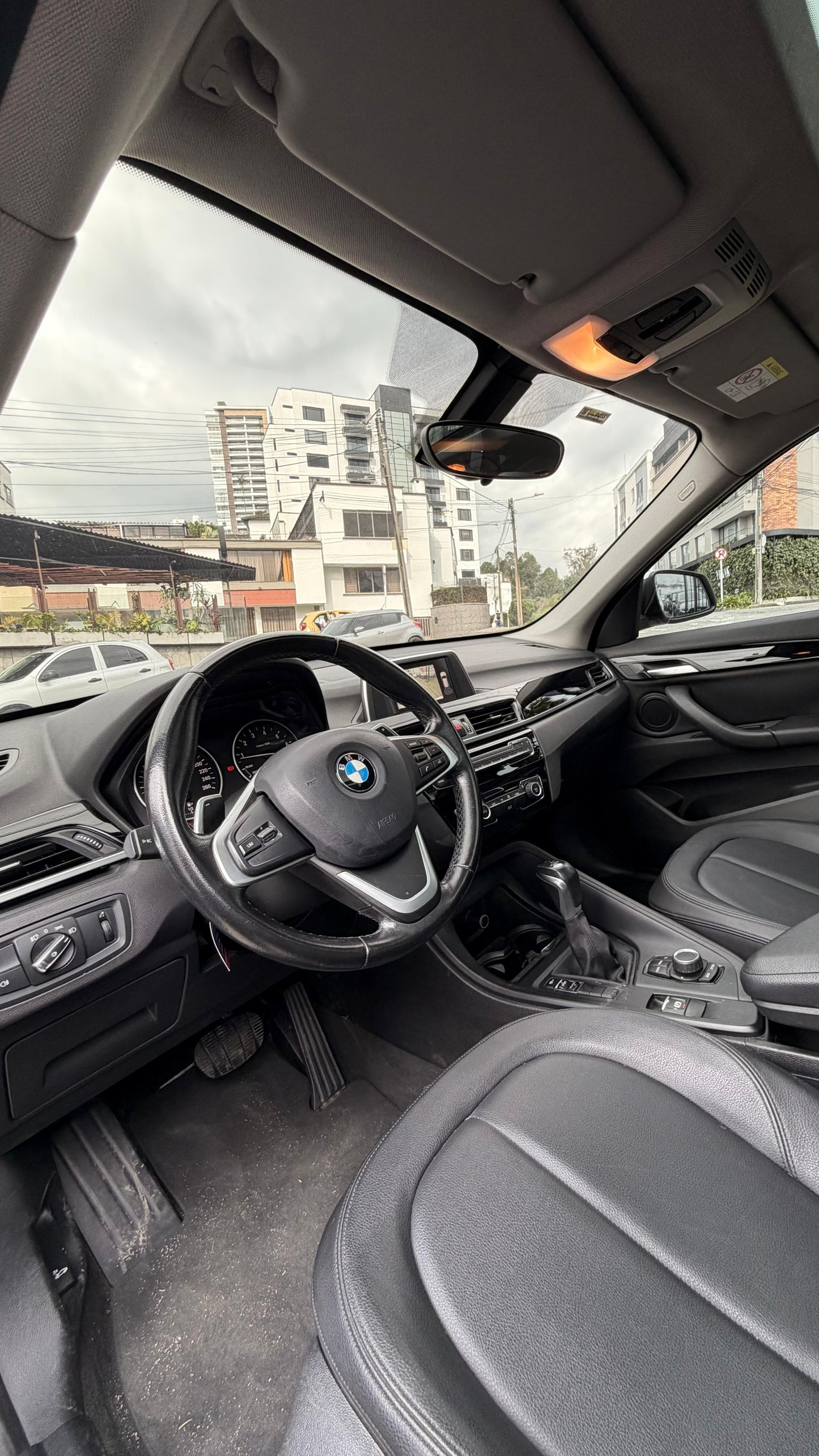 BMW X1 SDRIVE20i 2018 2.0 TWIN TURBO
