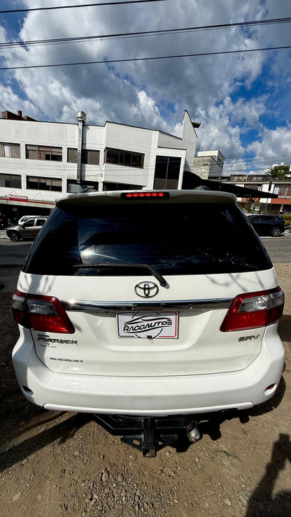 TOYOTA FORTUNER  SRV 2009 3.0 TURBO DIESEL AUTOMÁTICA CON BAJO