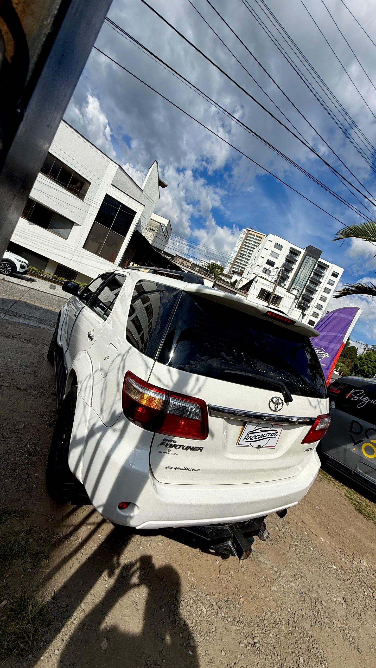TOYOTA FORTUNER  SRV 2009 3.0 TURBO DIESEL AUTOMÁTICA CON BAJO