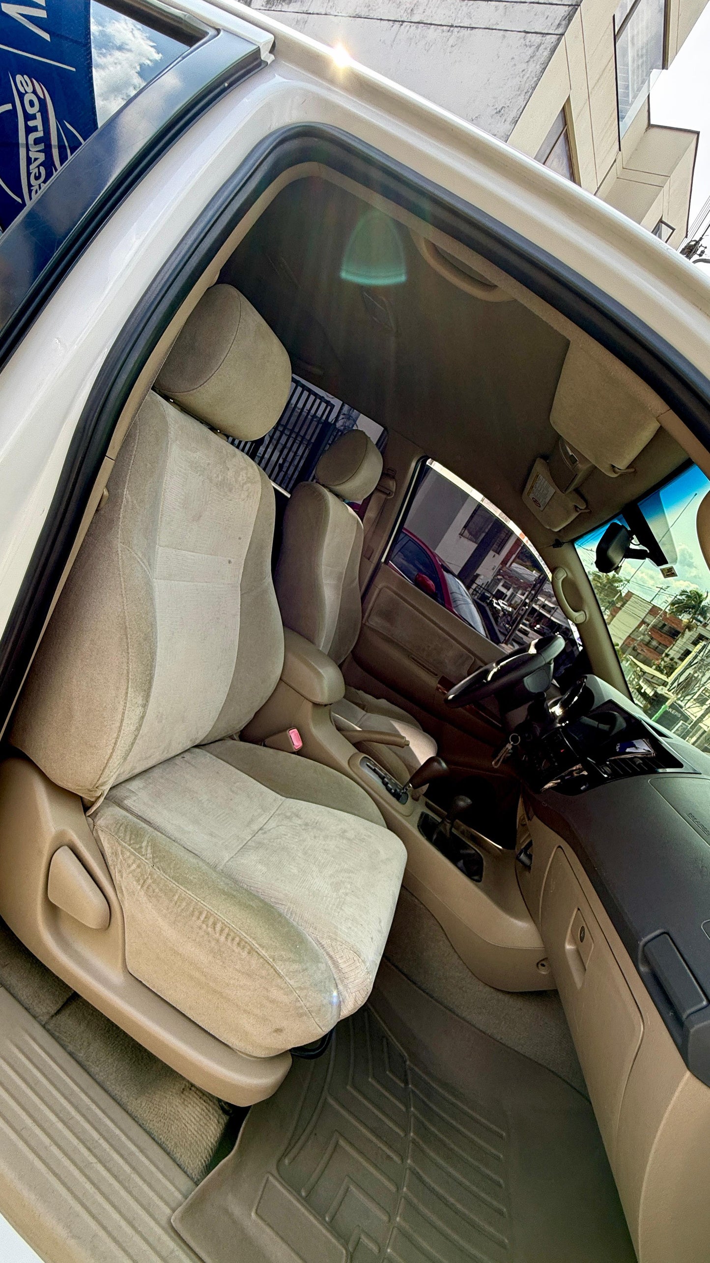 TOYOTA FORTUNER  SRV 2009 3.0 TURBO DIESEL AUTOMÁTICA CON BAJO