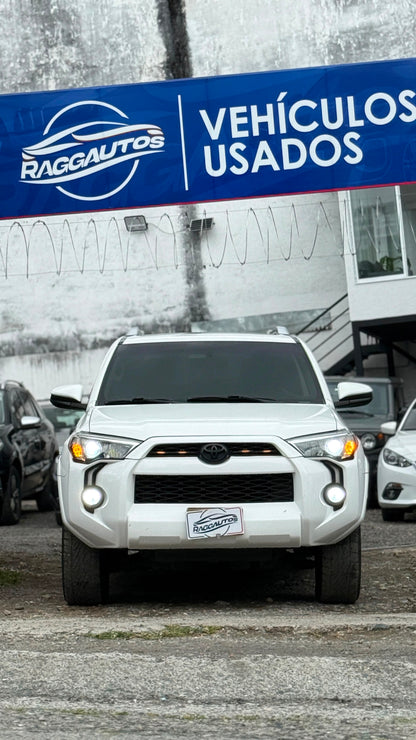 TOYOTA 4RUNNER SR5 2017 4.0 GASOLINA