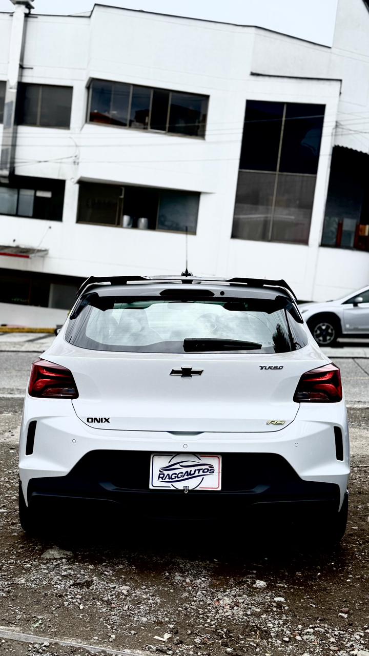 CHEVROLET ONIX RS 2023 1.0 TURBO MECÁNICO