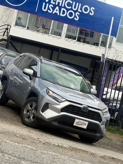 TOYOTA RAV4 XLE 2022 HIBRIDA AUTOMÁTICA
