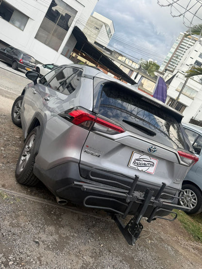 TOYOTA RAV4 XLE 2022 HIBRIDA AUTOMÁTICA