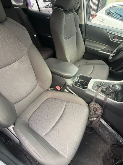 TOYOTA RAV4 XLE 2022 HIBRIDA AUTOMÁTICA