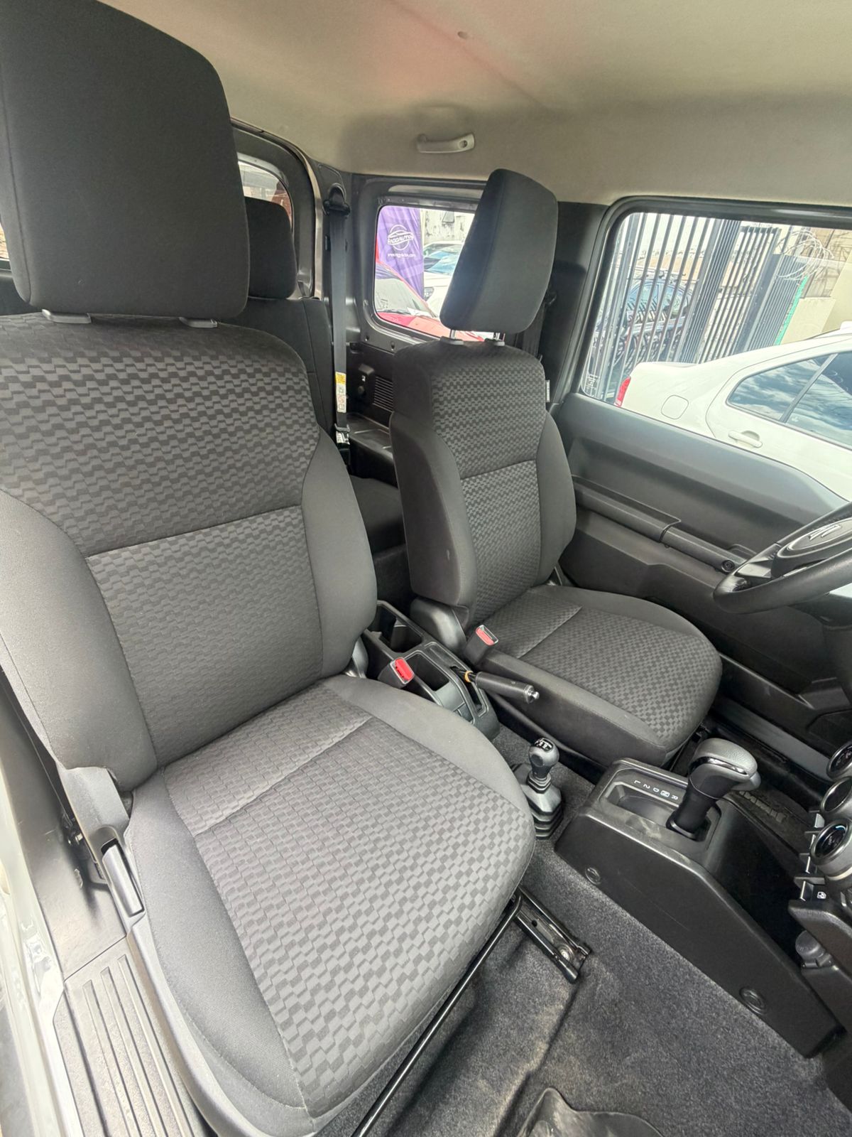 SUZUKY JIMNY AT 2025 1.5 4X4