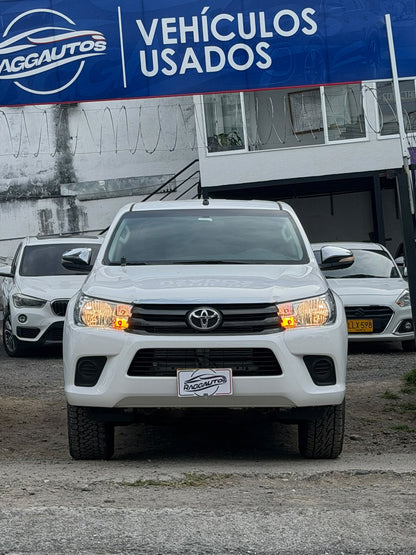 TOYOTA HILUX 2019 2.4 LITROS DIESEL 4X4