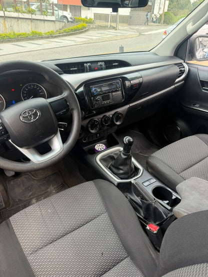 TOYOTA HILUX 2019 2.4 LITROS DIESEL 4X4