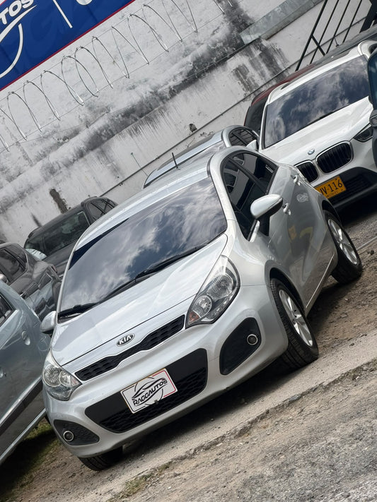 KIA RIO SPICE UB EX 2014 1.3 LITROS