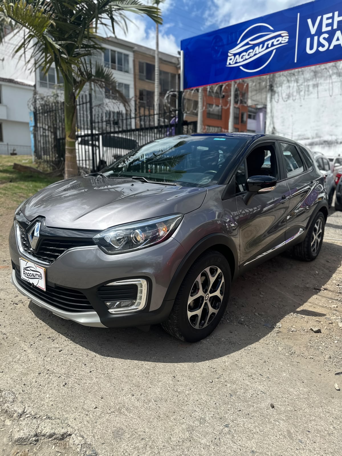RENAULT CAPTUR INTENSE 2020 2.0