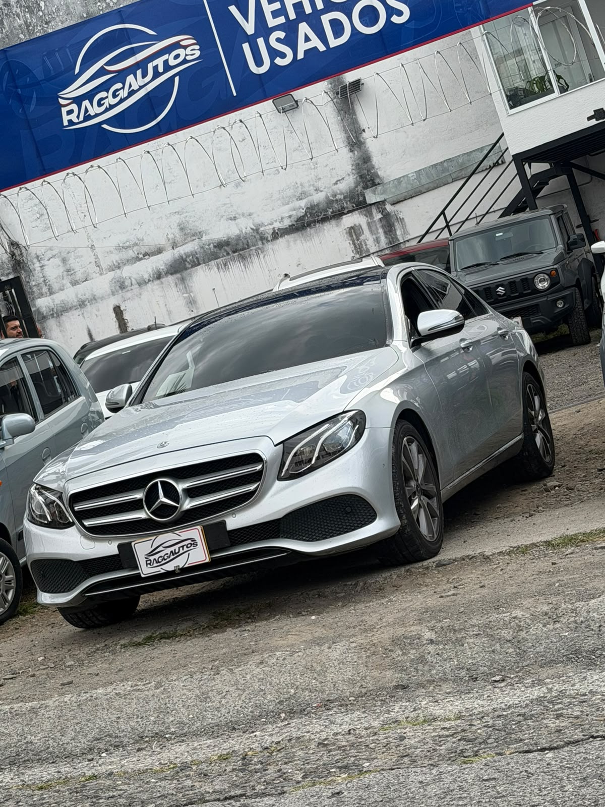 MERCEDES BENZ E200 2019 2.0 TURBO AUTOMÁTICO