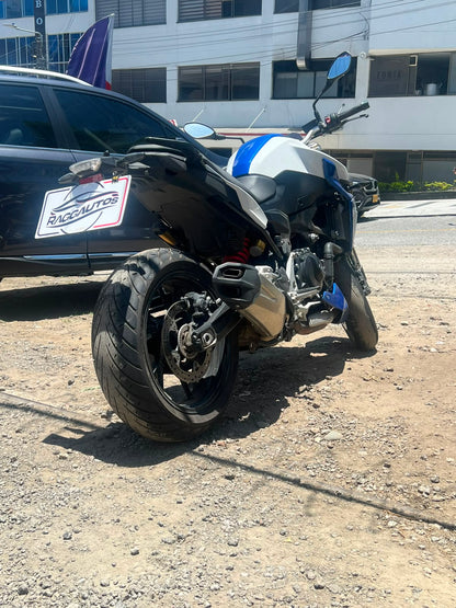 BMW F900 R SPORT 2023
