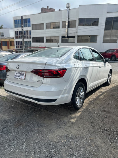 VOLKSWAGEN VIRTUS COMFORTLINE 2020 1.6 AUTOMÁTICO
