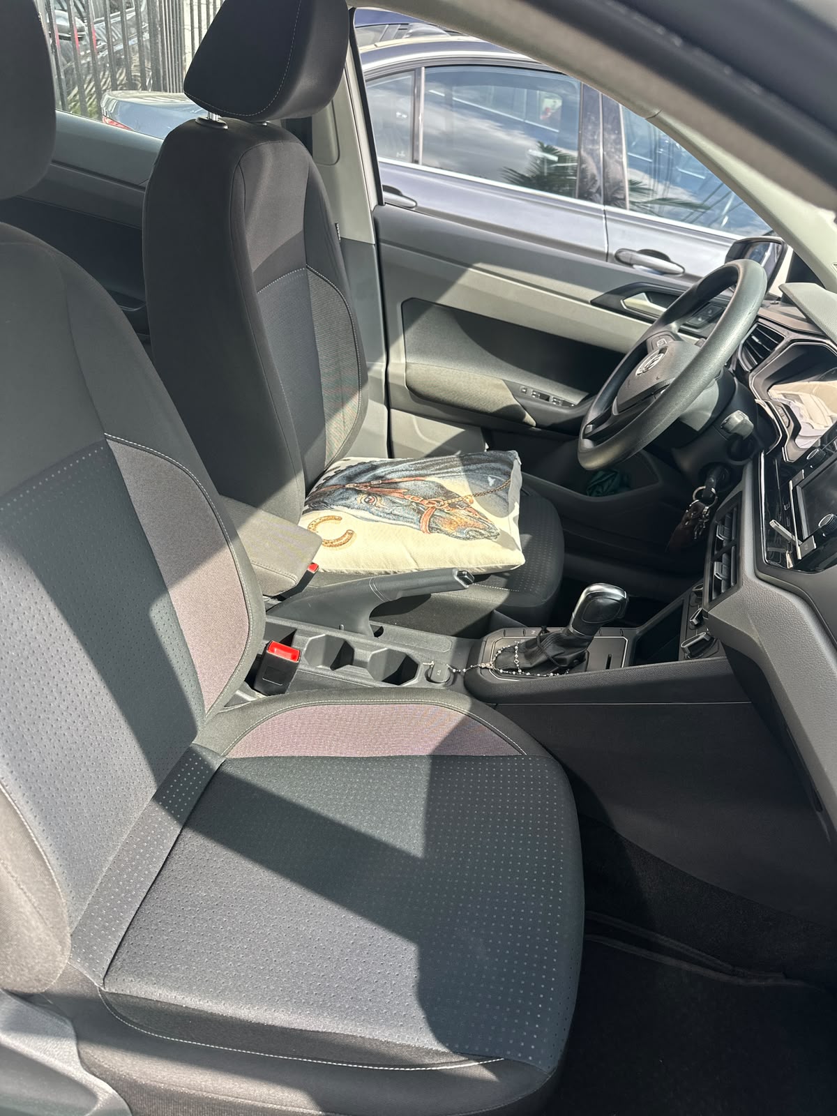 VOLKSWAGEN VIRTUS COMFORTLINE 2020 1.6 AUTOMÁTICO