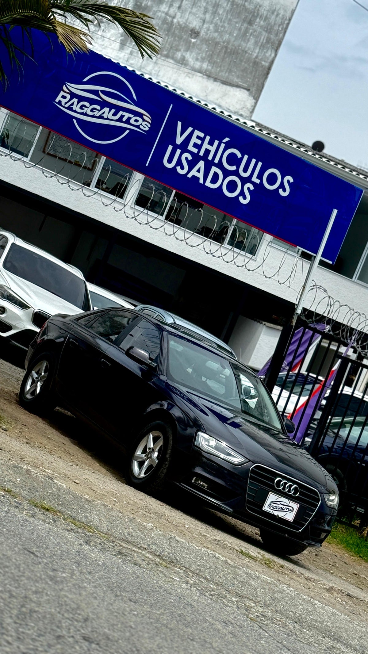 AUDI A4 AMBITION 2.0 TURBO 2013 AUTOMÁTICO