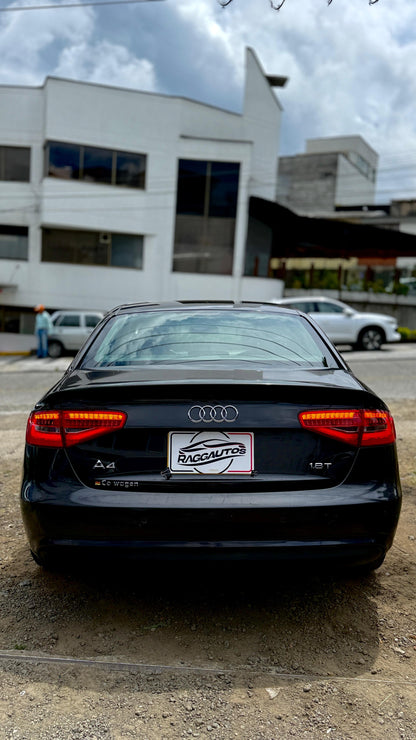 AUDI A4 AMBITION 2.0 TURBO 2013 AUTOMÁTICO