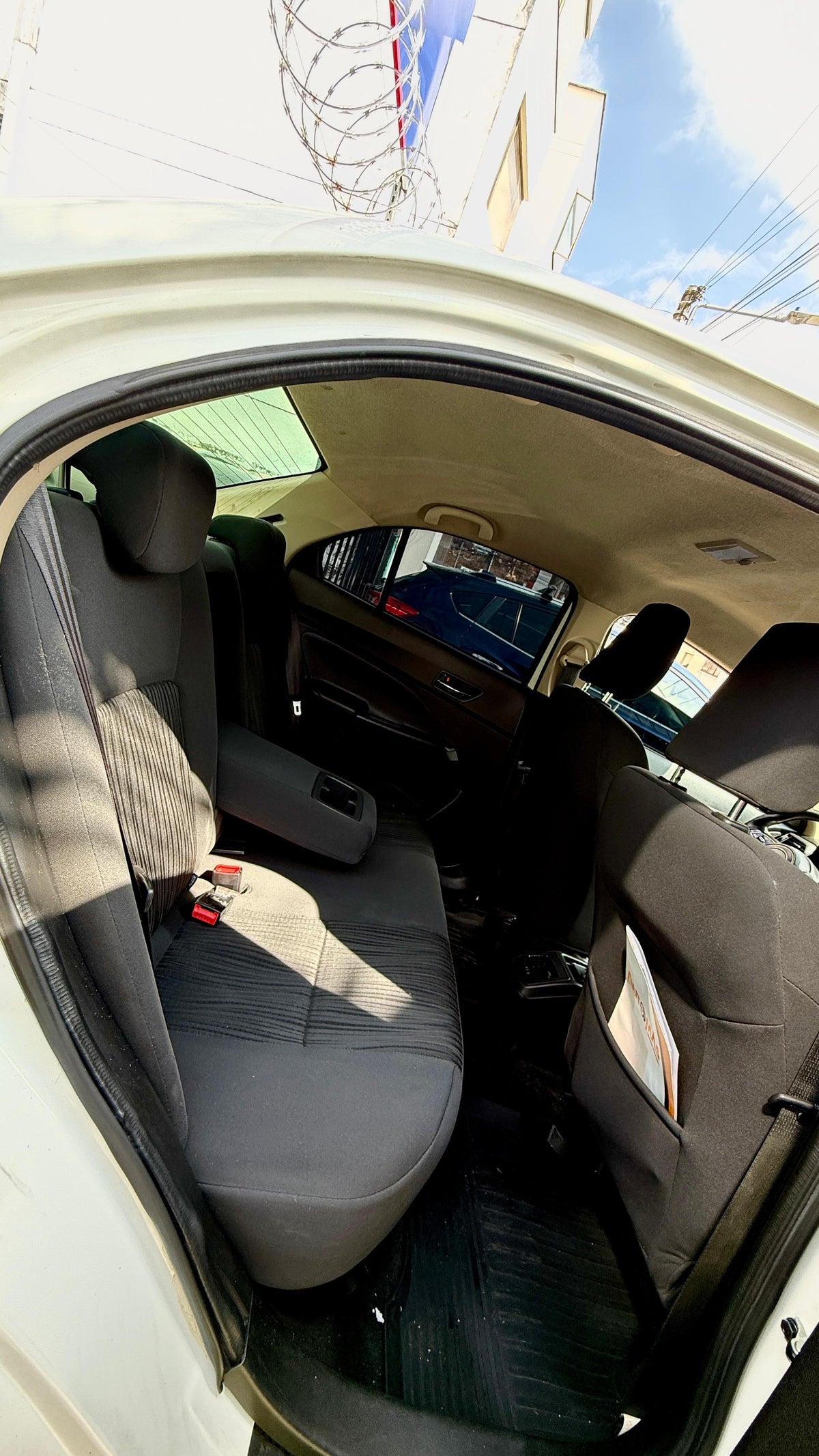 SUZUKI SWIFT DZIRE TAM 2.3 2023 AUTOMÁTICO