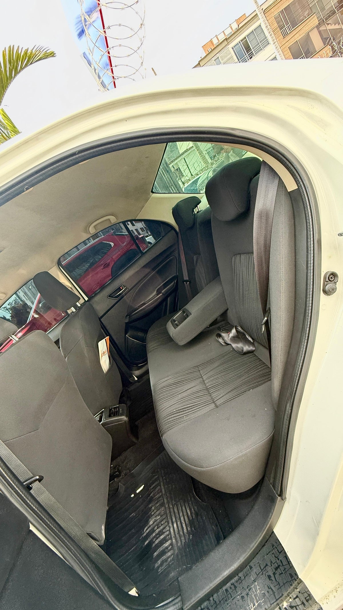 SUZUKI SWIFT DZIRE TAM 2.3 2023 AUTOMÁTICO