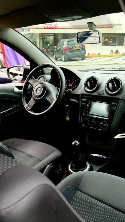 VOLKSWAGEN GOL TRENDLINE 1.6 HATCHBACK 2016 MECÁNICO