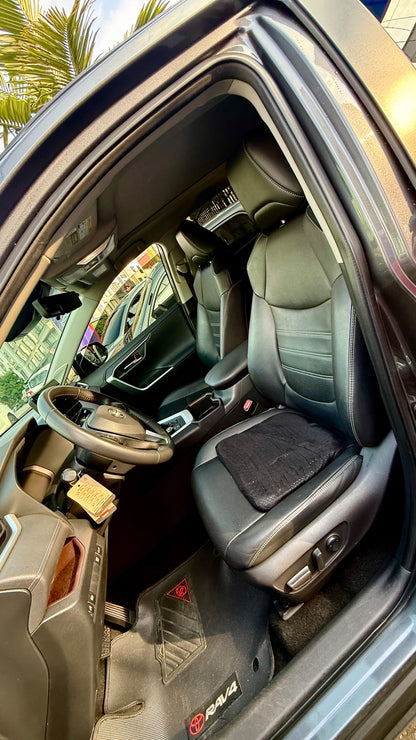 TOYOTA RAV4 LIMITED HIBRIDA 2023 AUTOMÁTICA
