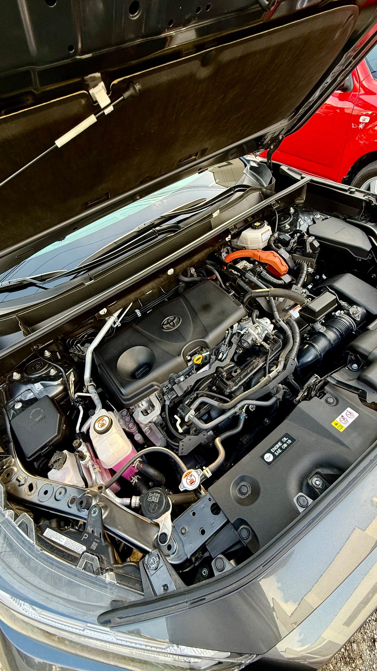 TOYOTA RAV4 LIMITED HIBRIDA 2023 AUTOMÁTICA