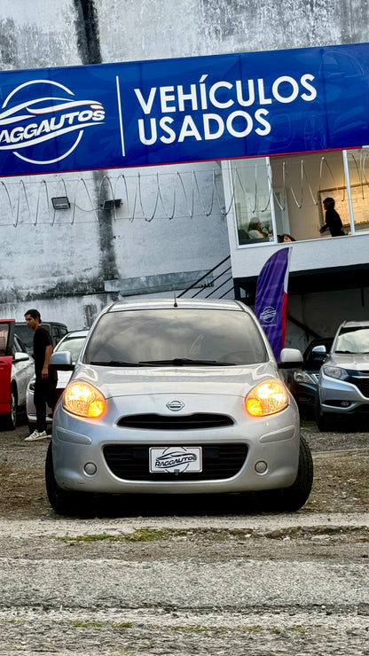 NISSAN MARCH SENSE 1.6 2014 MECÁNICO