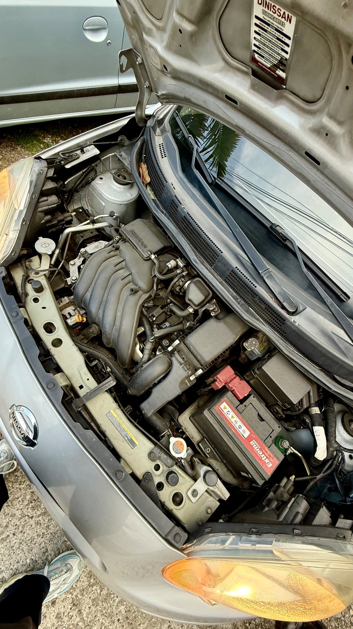 NISSAN MARCH SENSE 1.6 2014 MECÁNICO