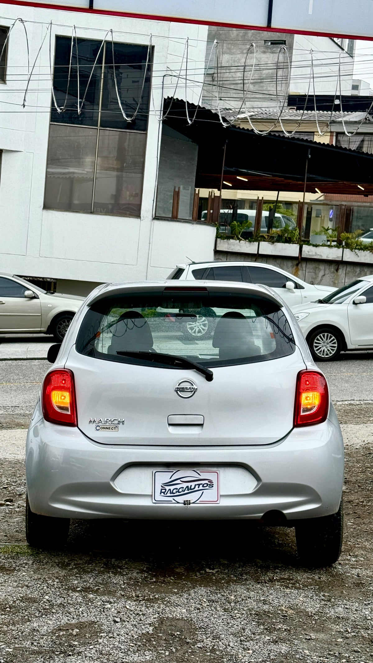 NISSAN MARCH ACTIVE  1.6 2019 MECÁNICO