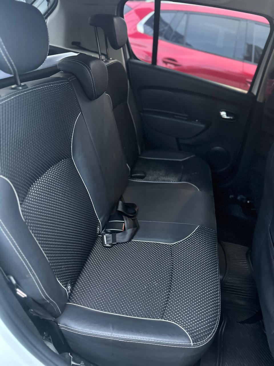 RENAULT SANDERO STEPWAY INTENSE 1.6 2019 AUTOMÁTICO