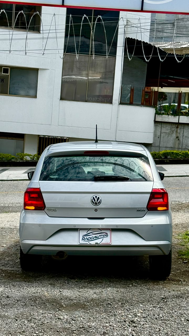 VOLKSWAGEN GOL COMFORTLINE 1.6 2022 AUTOMÁTICO
