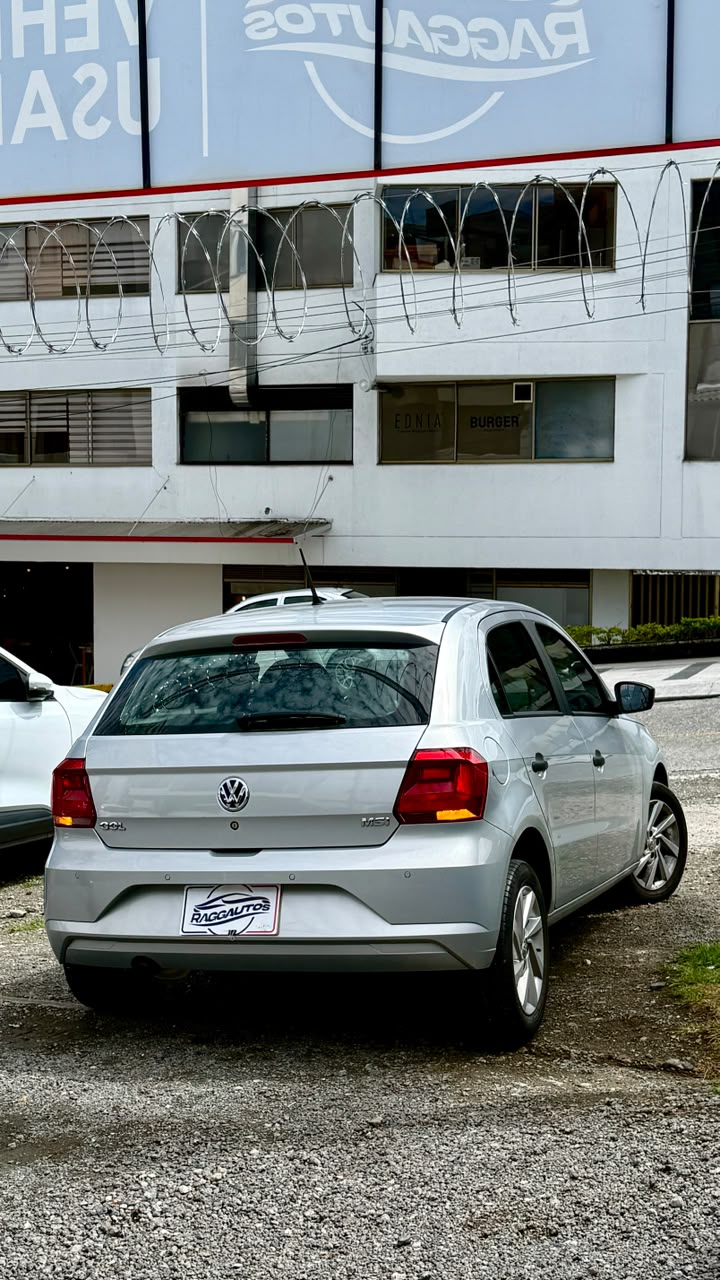 VOLKSWAGEN GOL COMFORTLINE 1.6 2022 AUTOMÁTICO