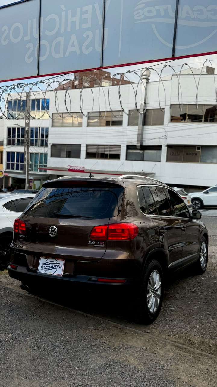 VOLKSWAGEN TIGUAN 2.0 TURBO 2014 AUTOMÁTICA