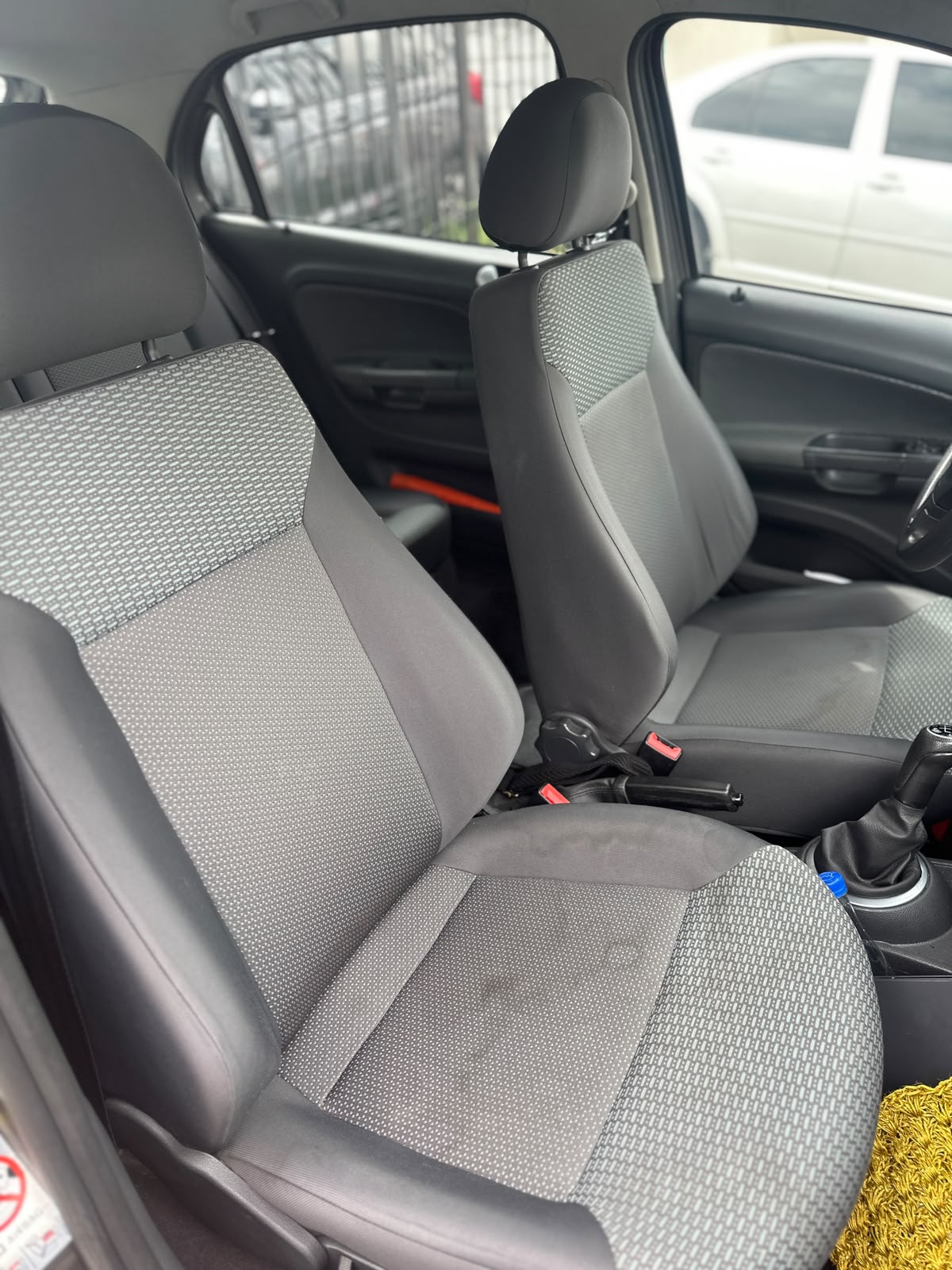 VOLKSWAGEN GOL COMFORTLINE 1.6 LITROS 2013