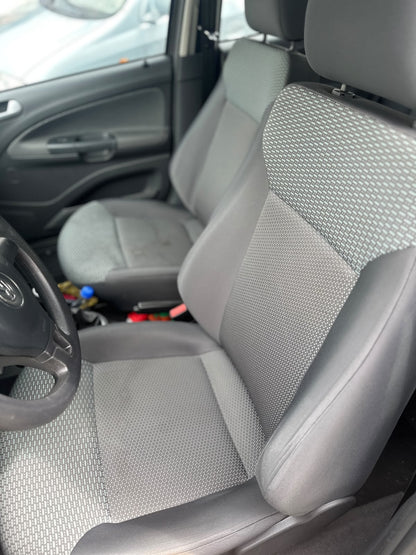 VOLKSWAGEN GOL COMFORTLINE 1.6 LITROS 2013