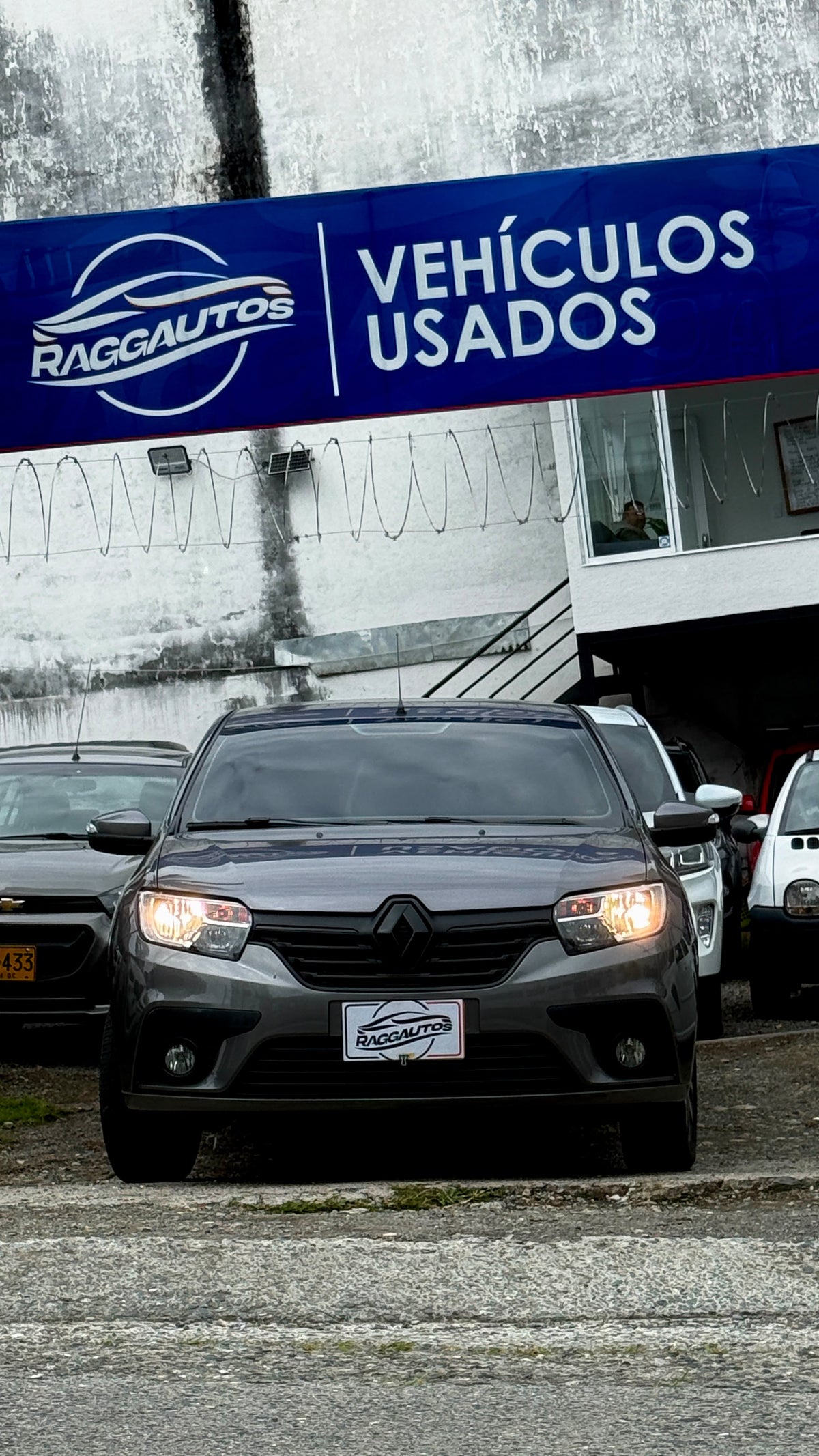 RENAULT SANDERO ZEN 1.6 2026 MECÁNICO