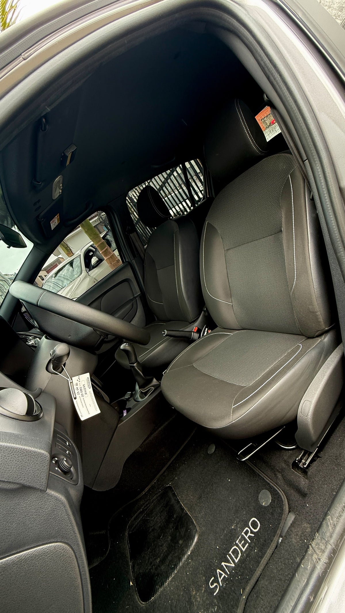 RENAULT SANDERO ZEN 1.6 2026 MECÁNICO