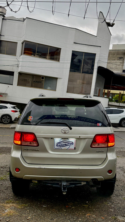 TOYOTA FORTUNER 4.0 GASOLINA 2008 MECÁNICA 4X4
